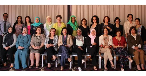 ”نظرة” تؤسس ”ملتقى النساء في السياسة”