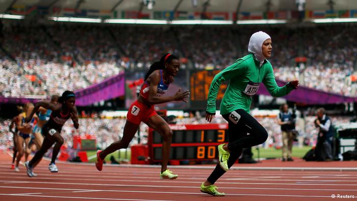 ”سارة عطار”.. من الجري بعباءة في جدة إلى الأوليمبياد