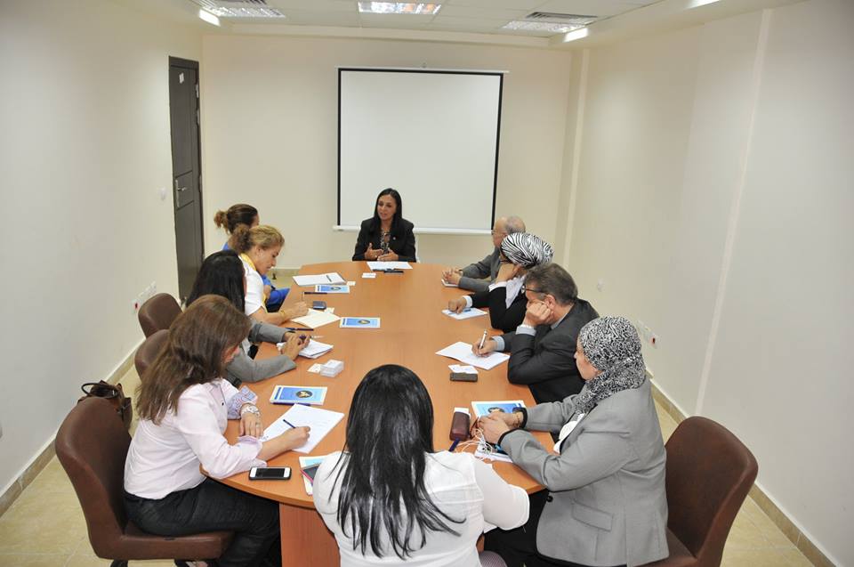 ”مايا مرسي” تبحث سبل دعم وجود المرأة فى سوق العمل المصرى مع وفد من”البنك الأوربي”