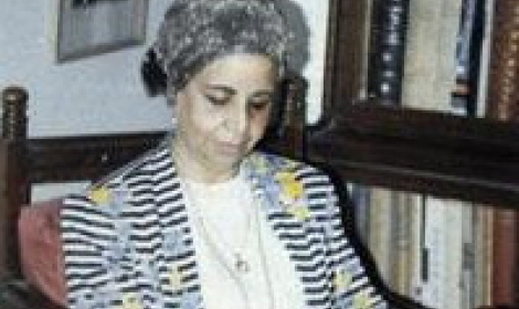وفاة الكاتبة نعمات أحمد عن عمر يناهز الـ 90