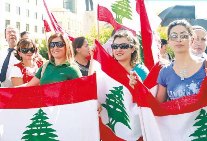 ”القانون” سلاح لبنان لحماية المرأة من العنف في 2017