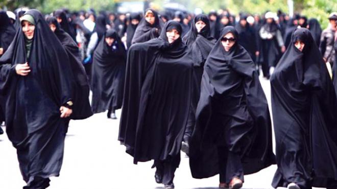 ارتفاع نسبة النساء الإيرانيات ضد قانون الحجاب