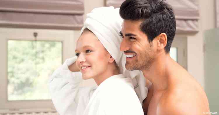 أهم فوائد استحمام الزوجين معًا لعلاقة حميمة أفضل