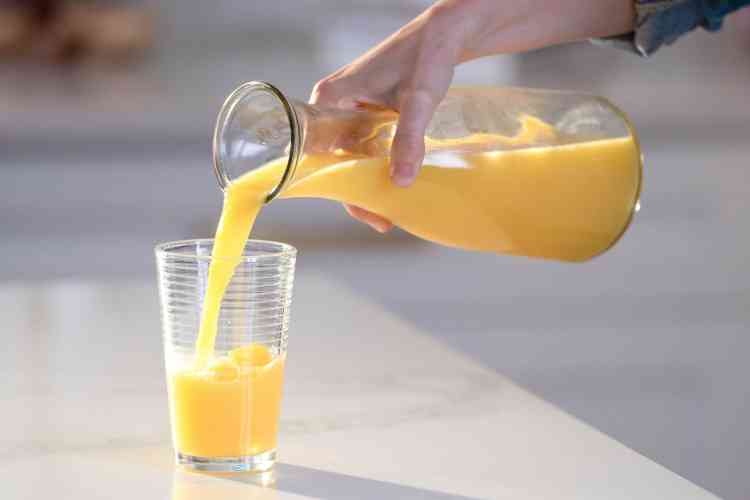 طريقة عمل عصير البرتقال الصحي في البيت بسهولة