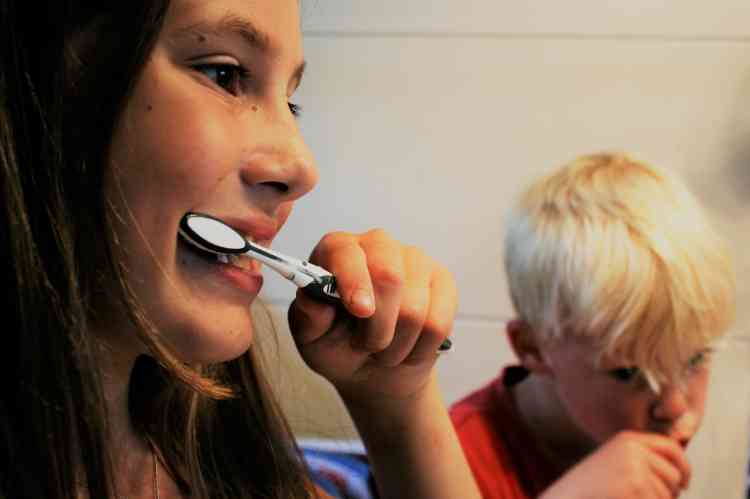 أسباب مرارة الفم المزعجة وكيف يمكن التخلص منها