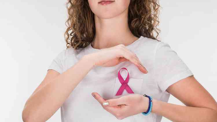 دراسة تحذر من المكملات الغذائية خلال علاج سرطان الثدي
